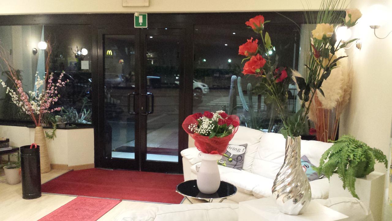 Hotel Provenza Vintimille Extérieur photo