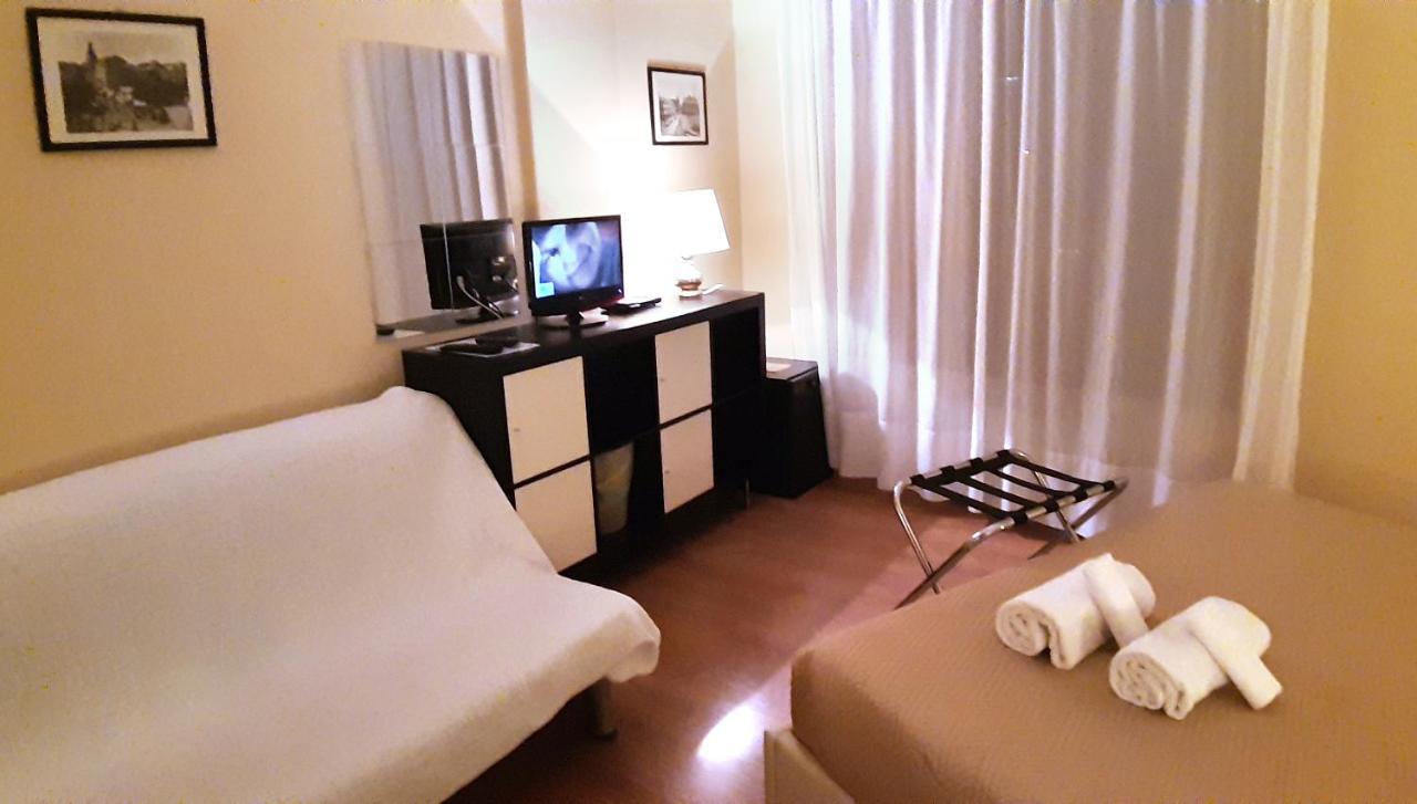 Hotel Provenza Vintimille Extérieur photo