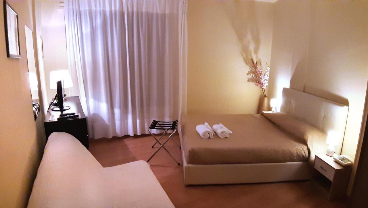 Hotel Provenza Vintimille Extérieur photo