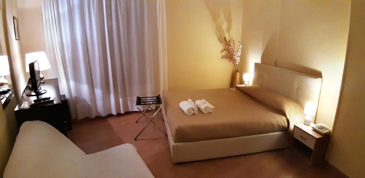 Hotel Provenza Vintimille Extérieur photo