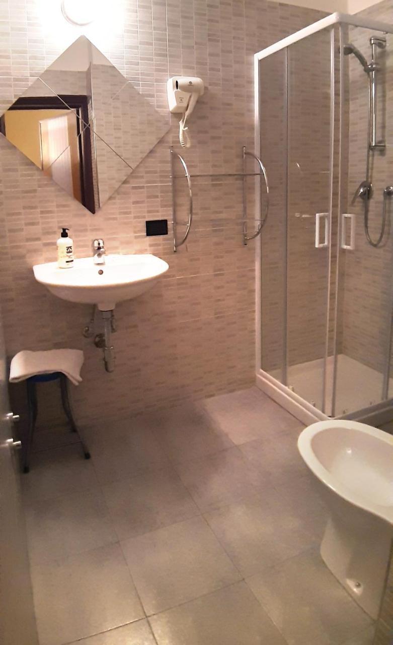Hotel Provenza Vintimille Extérieur photo